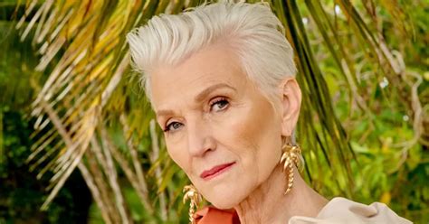 6 Breathtaking Photos of Maye Musk in Belize